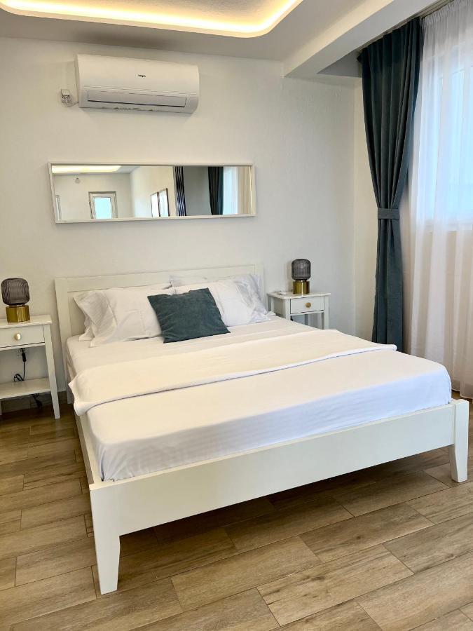 Hortus Apartments Свети Стефан Екстериор снимка