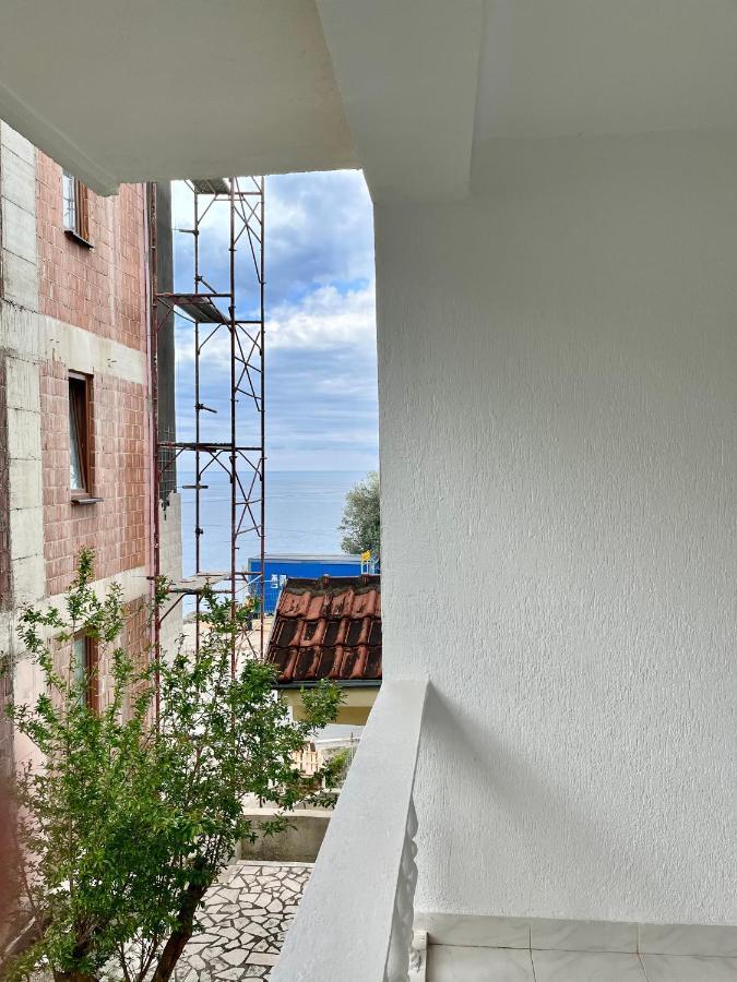 Hortus Apartments Свети Стефан Екстериор снимка