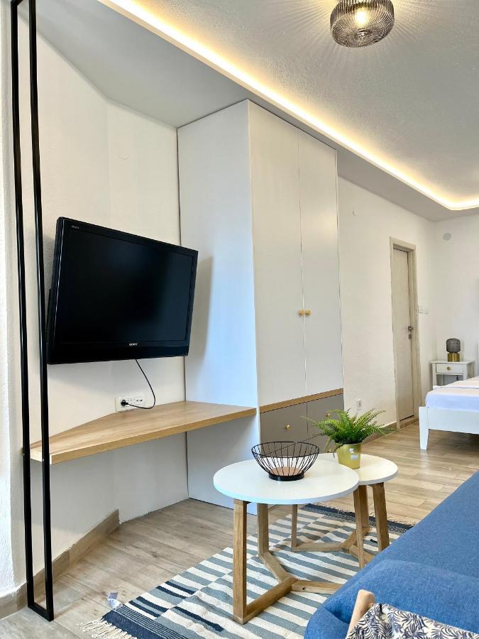 Hortus Apartments Свети Стефан Екстериор снимка