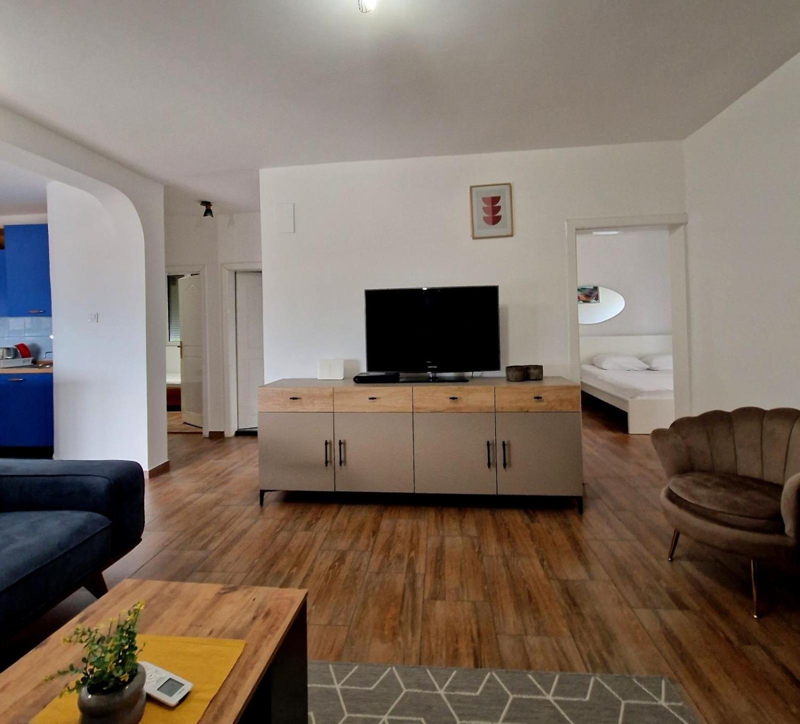 Hortus Apartments Свети Стефан Екстериор снимка