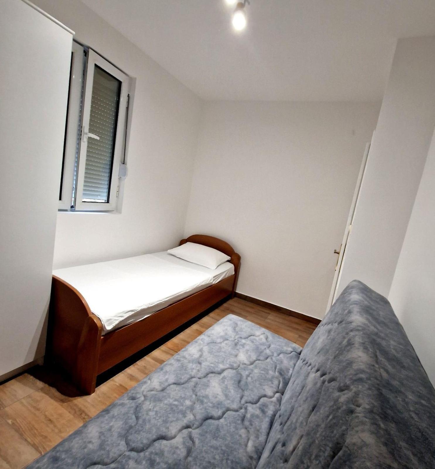 Hortus Apartments Свети Стефан Екстериор снимка