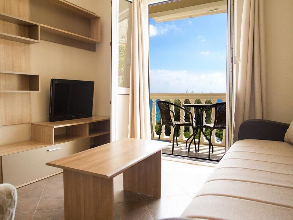 Hortus Apartments Свети Стефан Екстериор снимка